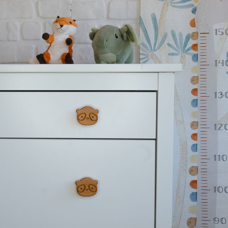 Panda Desenli Bebek Çocuk Odası Ahşap Dolap Çekmece Kulpu